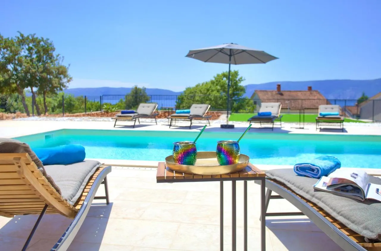 Villa Magnifica With Pool Pinezici  0*, Pinezici (Krk) Croatia